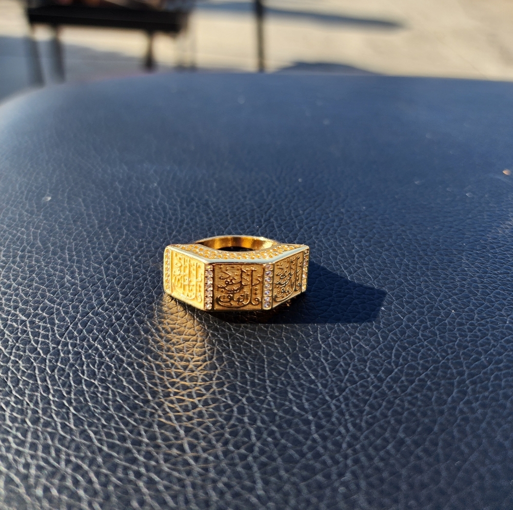 Sold!! Ring